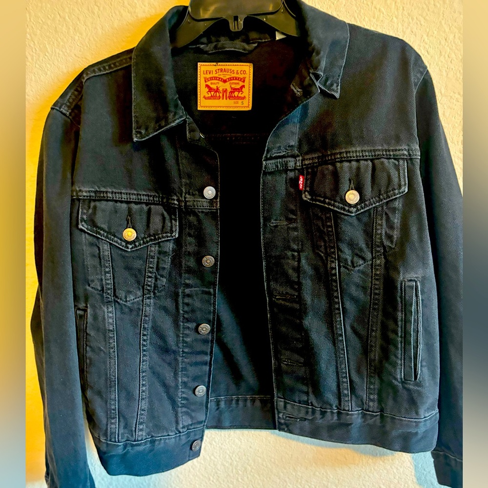 Women’s Small Black Denim Levi Jacket